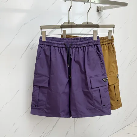 プラダ ショートパンツ