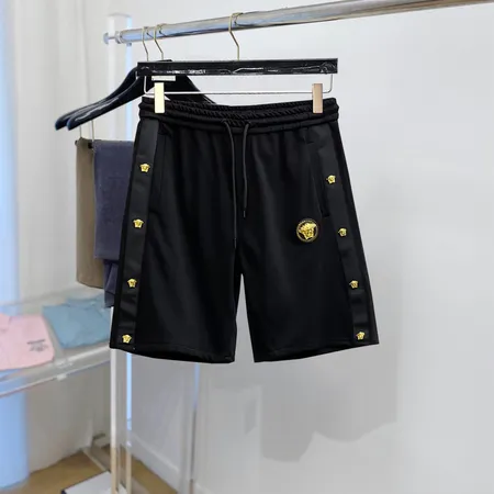 ヴェルサーチ ショートパンツ