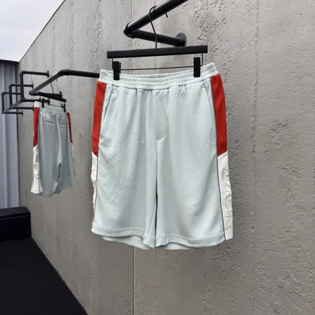 グッチ ショートパンツ