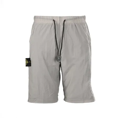 ストーンアイランド ショートパンツ