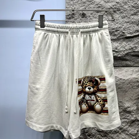 グッチ ショートパンツ