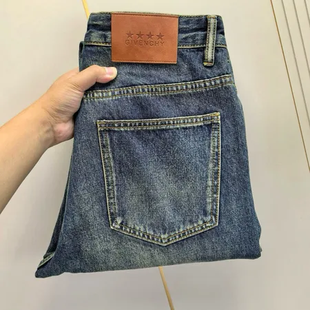 ジバンシィ ジーンズ