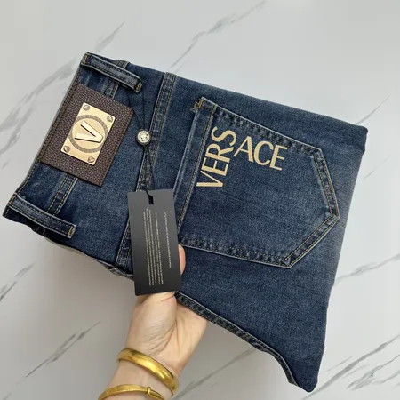 ヴェルサーチ ジーンズ