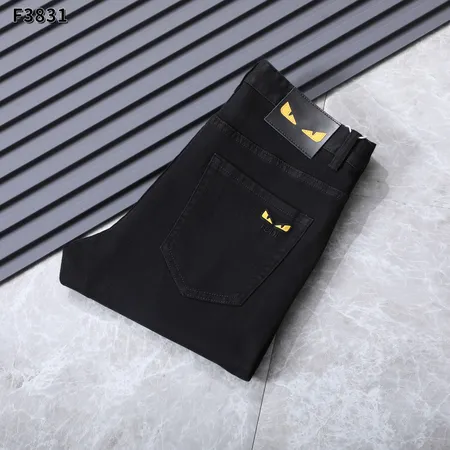 フェンディ ジーンズ