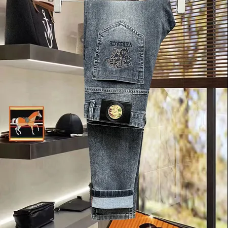 ヴェルサーチ ジーンズ