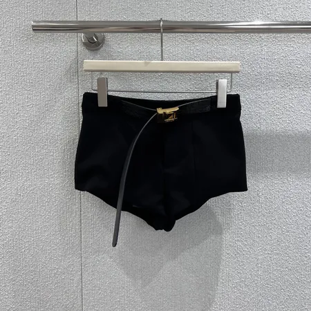 イブサンローラン ショートパンツ