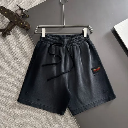 フェンディ ショートパンツ