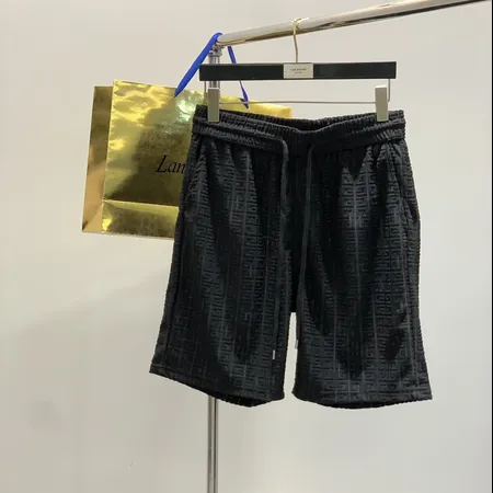 フェンディ ショートパンツ