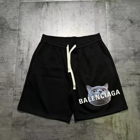 バレンシアガ ショートパンツ