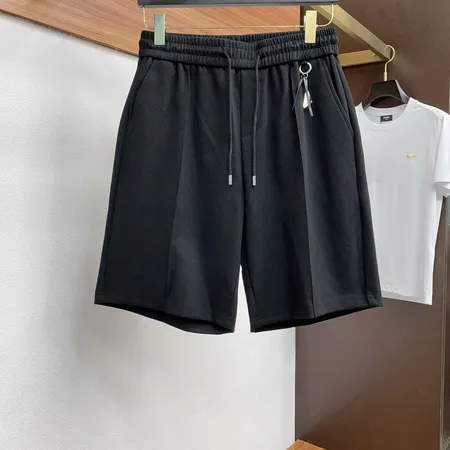 プラダ ショートパンツ