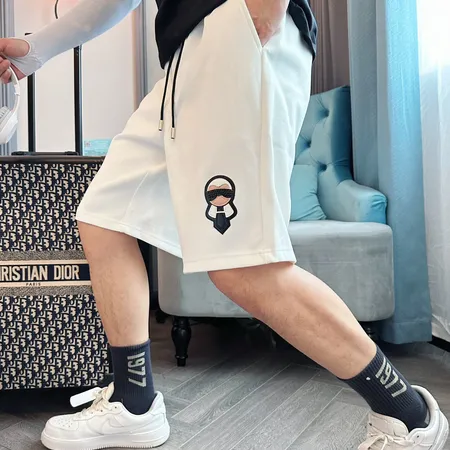 フェンディ ショートパンツ