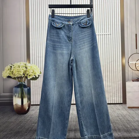 ヴァレンティノ ジーンズ