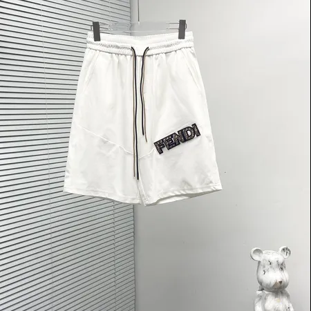 フェンディ ショートパンツ