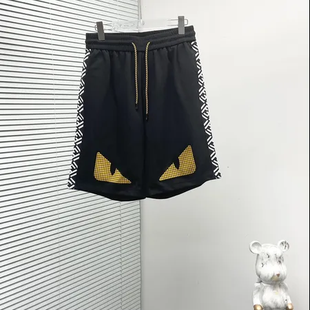 フェンディ ショートパンツ