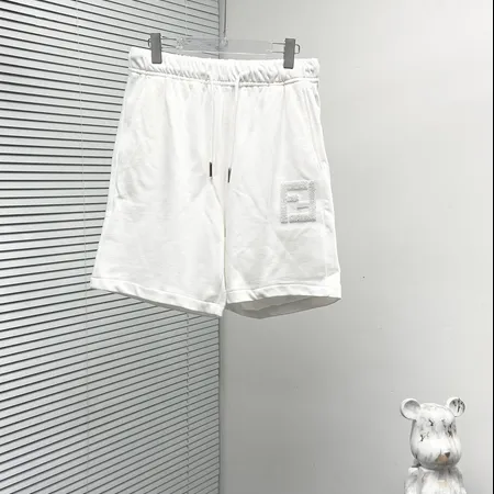 フェンディ ショートパンツ