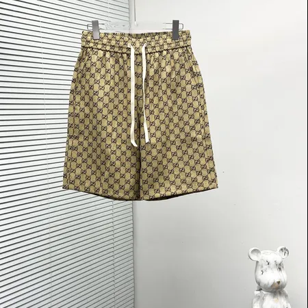 グッチ ショートパンツ