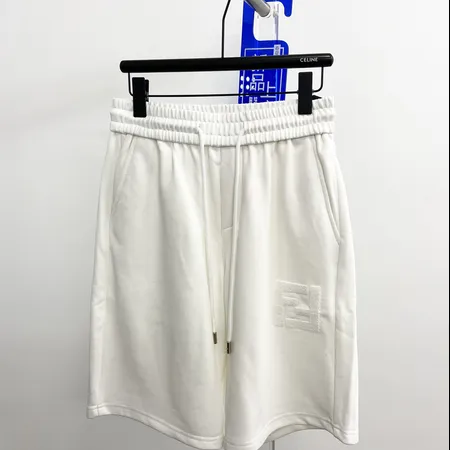 フェンディ ショートパンツ