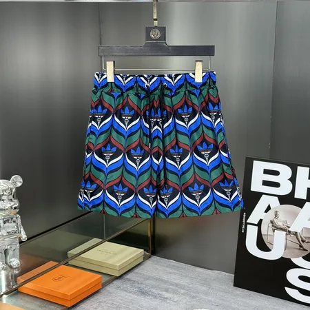 グッチ ショートパンツ