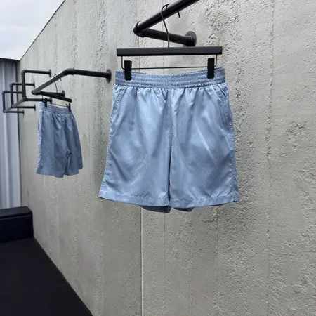 ルイヴィトン ショートパンツ