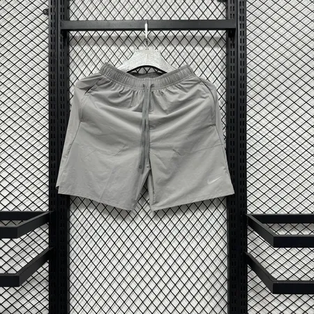 ナイキ ショートパンツ