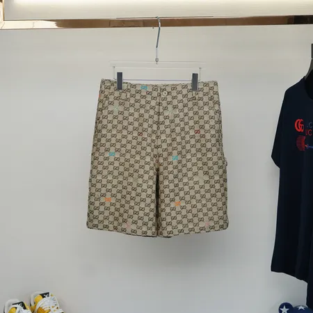 グッチ ショートパンツ