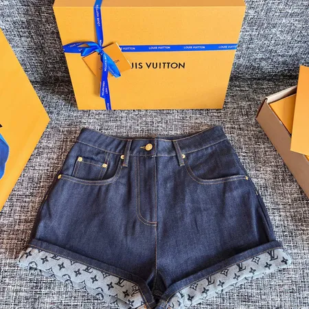 ルイヴィトン ショートパンツ