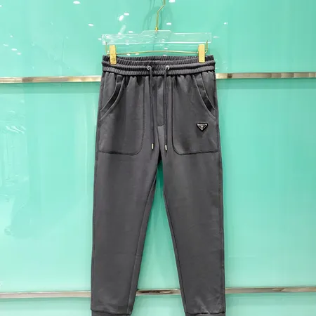 プラダ カジュアルパンツ