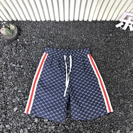 ルイヴィトン ショートパンツ