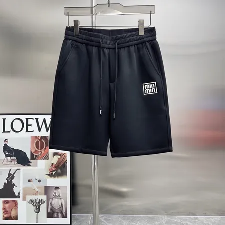 ステューシー ショートパンツ