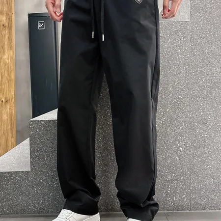 プラダ カジュアルパンツ