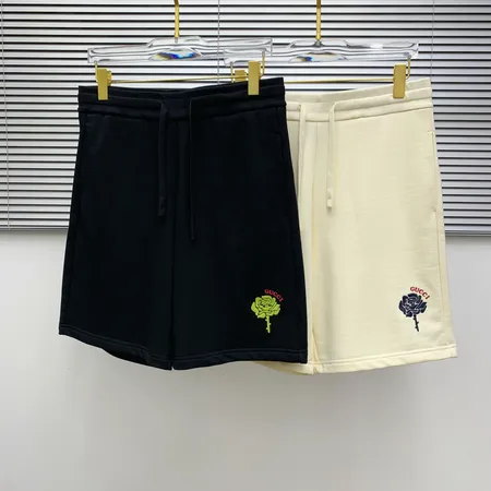 グッチ ショートパンツ