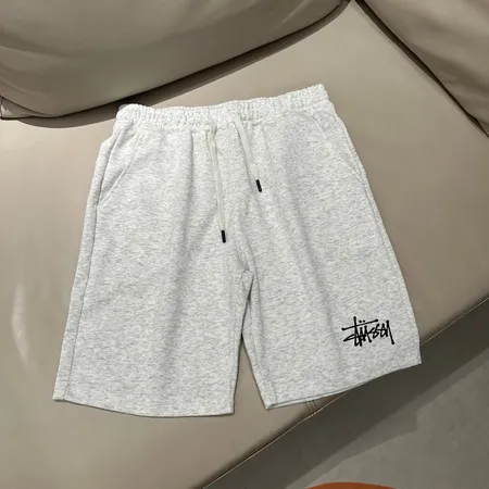 ステューシー ショートパンツ