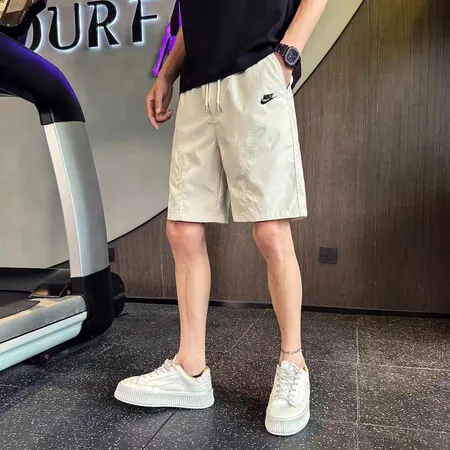 ナイキ ショートパンツ