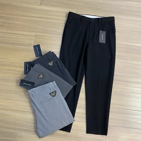 アルマーニ カジュアルパンツ