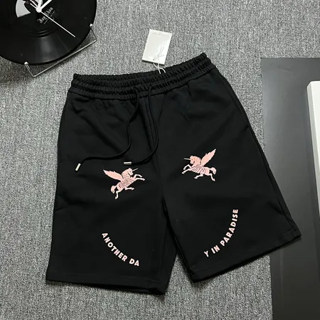 バレンシアガ ショートパンツ