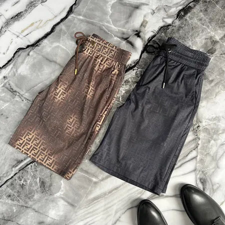 フェンディ ショートパンツ