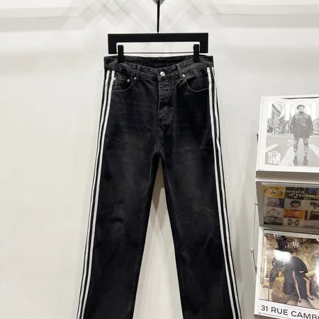 アディダス ジーンズ