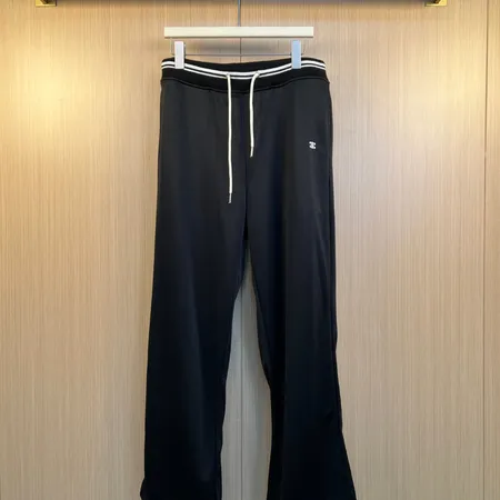 セリーヌ カジュアルパンツ