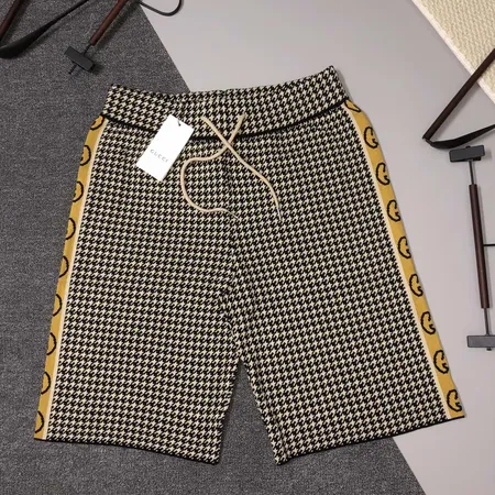 グッチ ショートパンツ