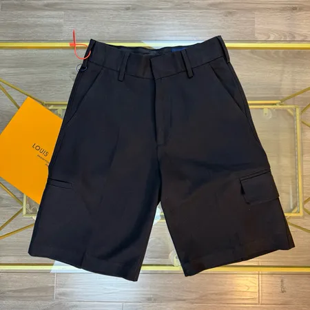 ルイヴィトン ショートパンツ