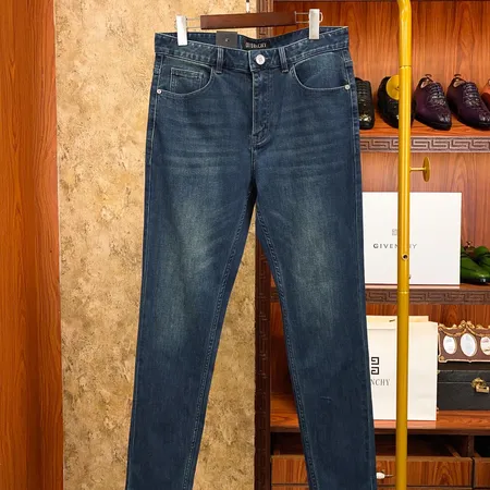 ジバンシィ ジーンズ