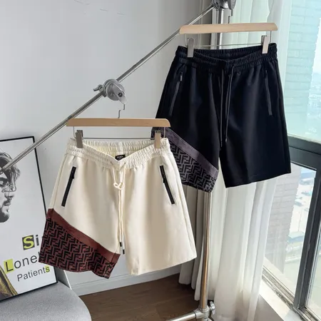 フェンディ ショートパンツ