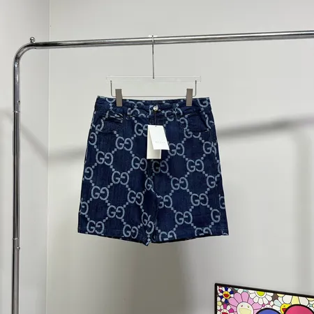 グッチ ショートパンツ