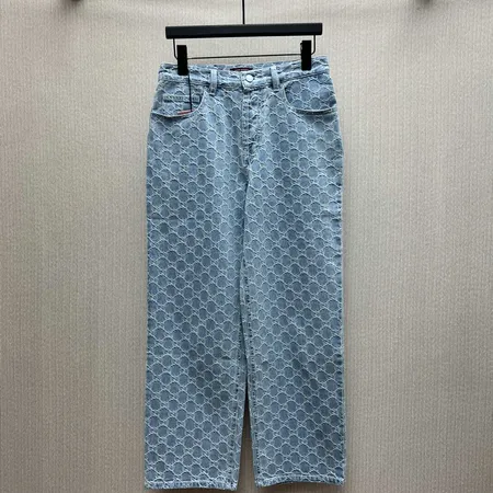 グッチ ジーンズ