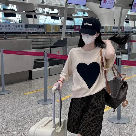 フェンディ ショートパンツ