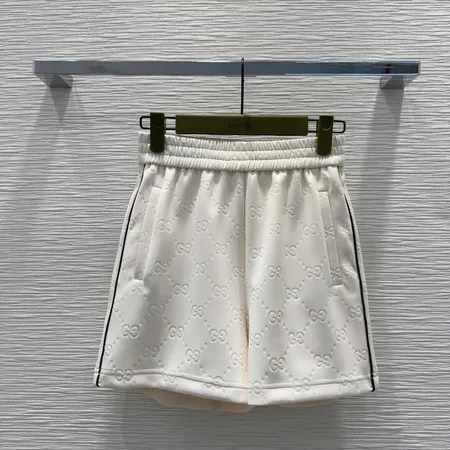 グッチ ショートパンツ