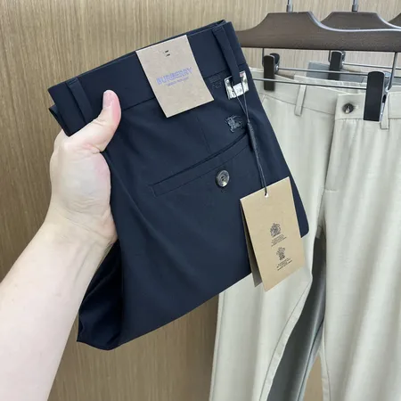 バーバリー ス カジュアルパンツ