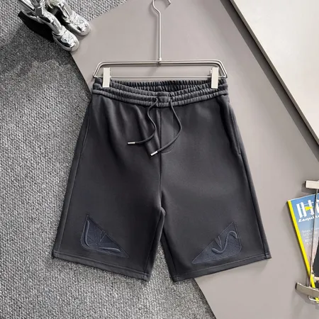 フェンディ ショートパンツ