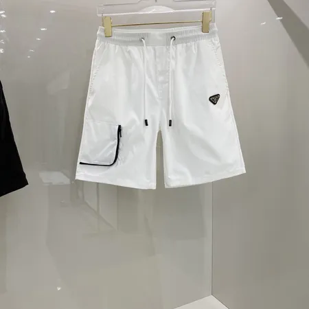 プラダ ショートパンツ