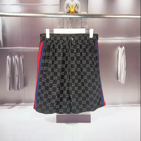 グッチ ショートパンツ